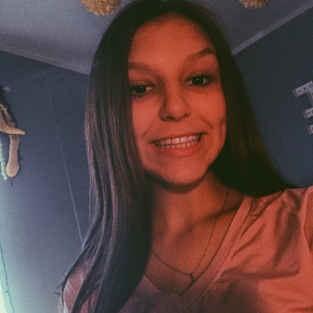 Meet your Posher, Emma